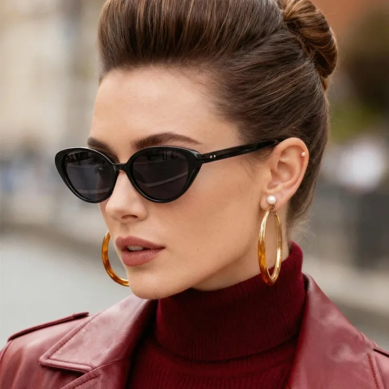 Designer Sunglasses - 리벳 브라운 패션 고양이 눈 모양